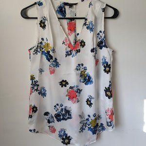 Petite Floral Pleated Drapey Mixed Floral Top- Banana Republic XS